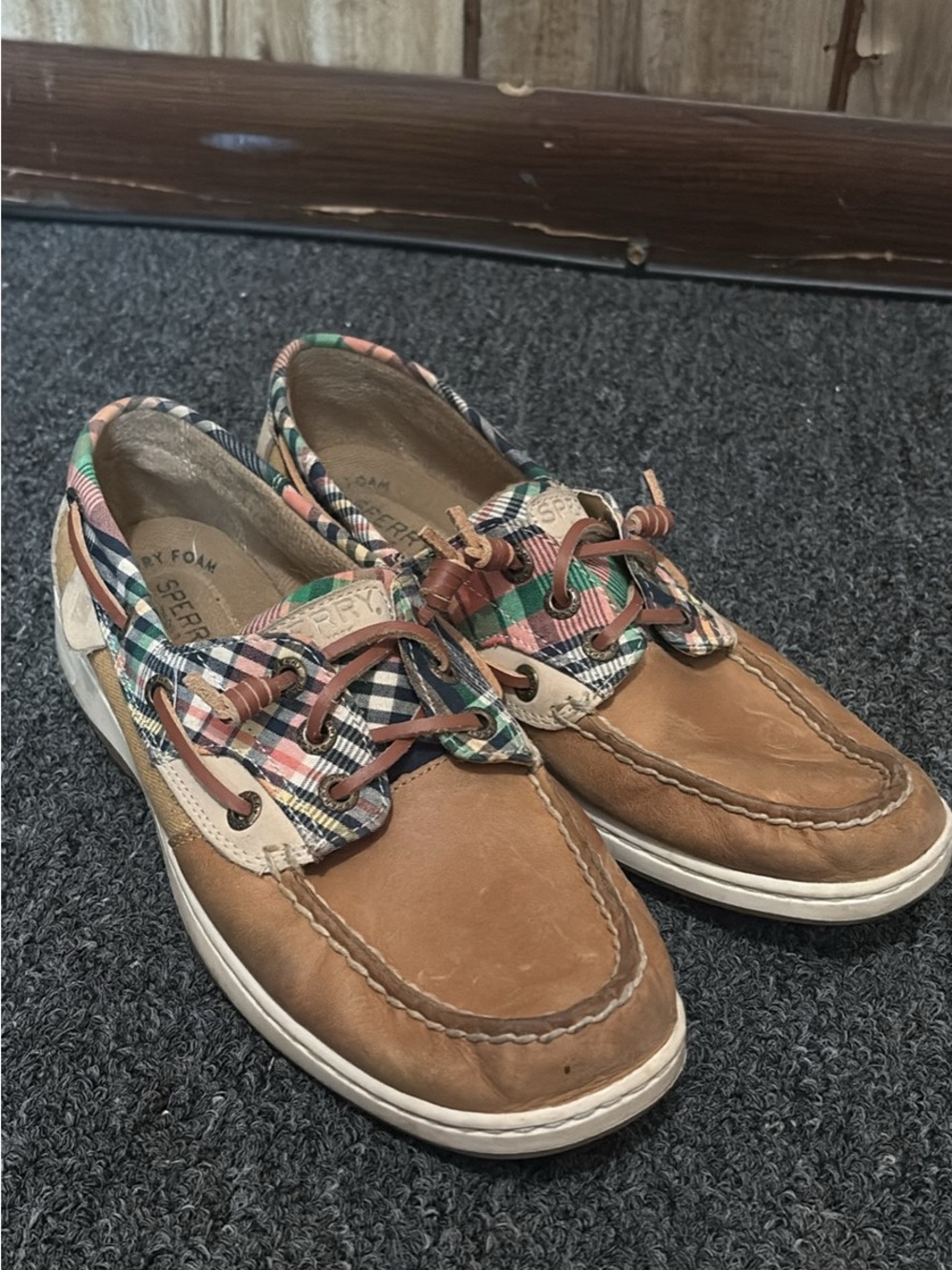 Sperry Brown Leather Boat Shoes with Multicolor Plaid Trim